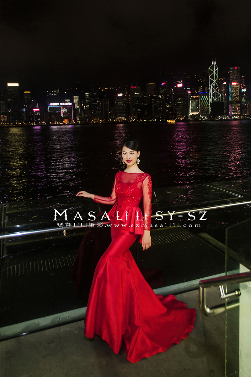 凌先生夫妇 幸福浪漫香港旅拍婚纱照             拍摄场景香港石澳海景维多利亚港夜景婚纱照瑪莎莉莉出品