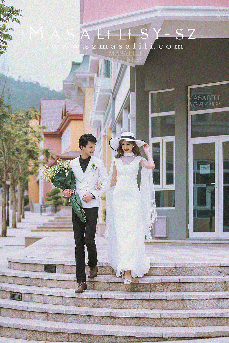 江小姐&李先生夫妇                                  欧式旅拍婚纱照