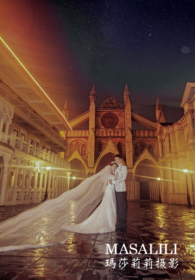 宋先生&谭小姐夫妇欧洲城堡婚纱照                                                                                                                                     玫瑰小镇海景婚纱照